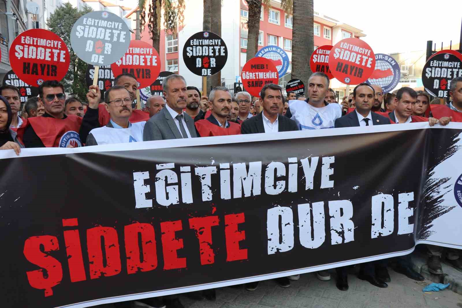 Kantincinin oğlu, müdürü ceza ve tahliye kararı için vurmuş