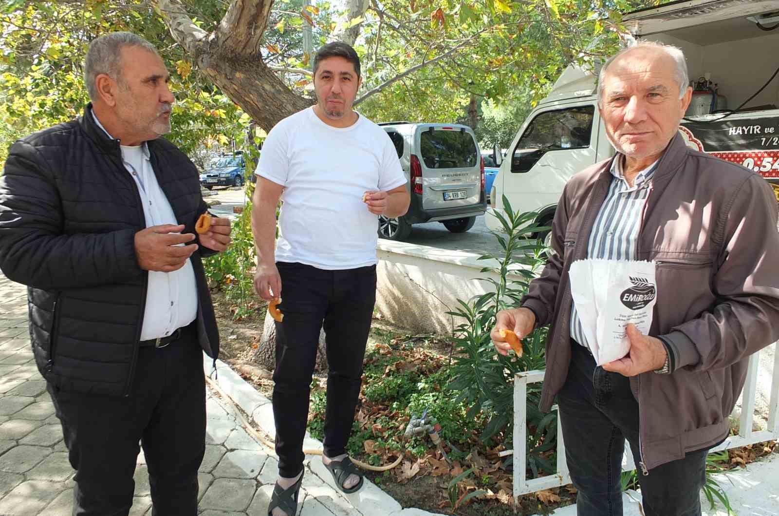 Balıkesir&rsquo;de asırlık lokma hayrı geleneği devam ediyor
