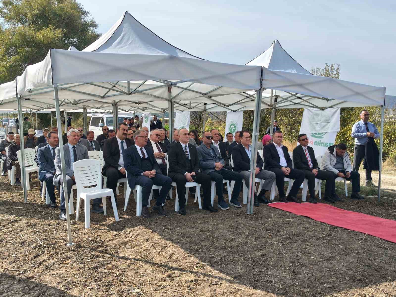 İnönü’de ’Şeker Pancarı Tarla Günü’ gerçekleştirildi