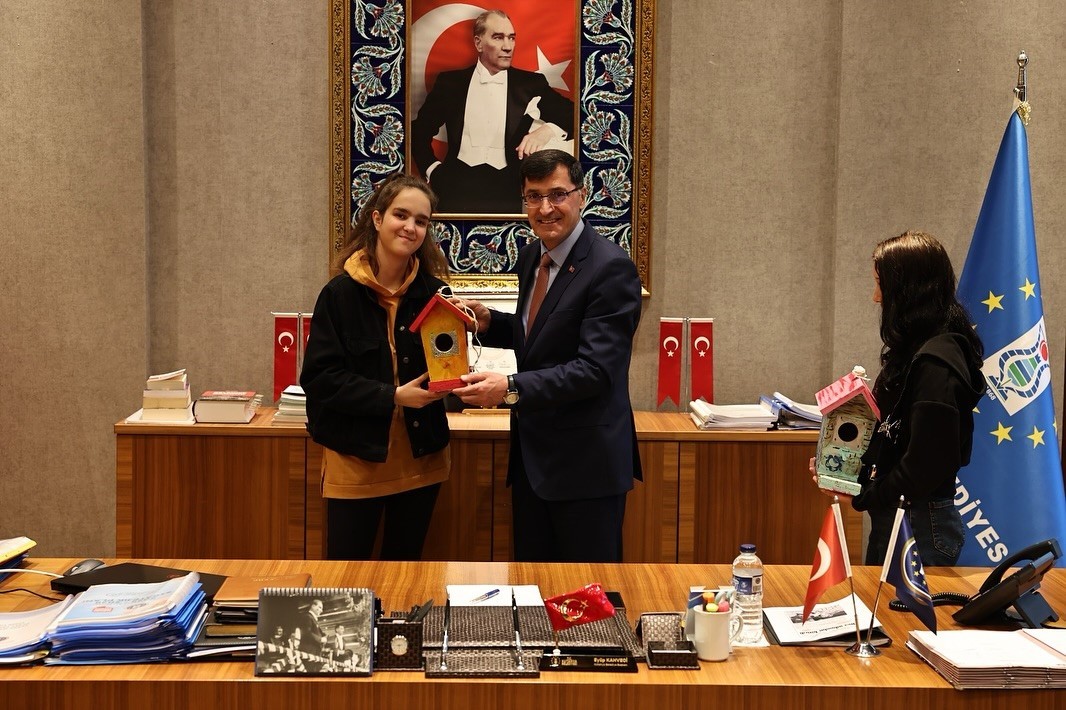 Başkan Kahveci, özel eğitim öğrencilerini ağırladı