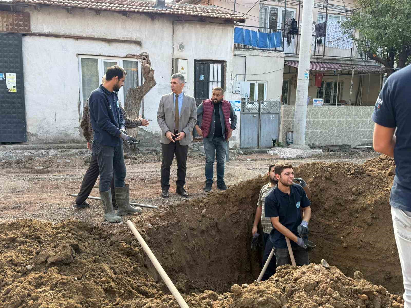 Başkan Okur çalışmaları yerinde inceledi
