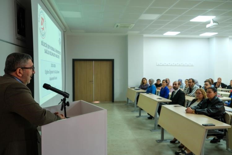 BŞEÜ Sağlık Bilimleri Fakültesi’nde akademik yol haritası belirlendi