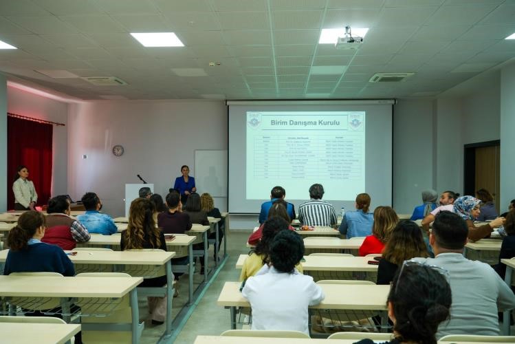 BŞEÜ Sağlık Bilimleri Fakültesi’nde akademik yol haritası belirlendi
