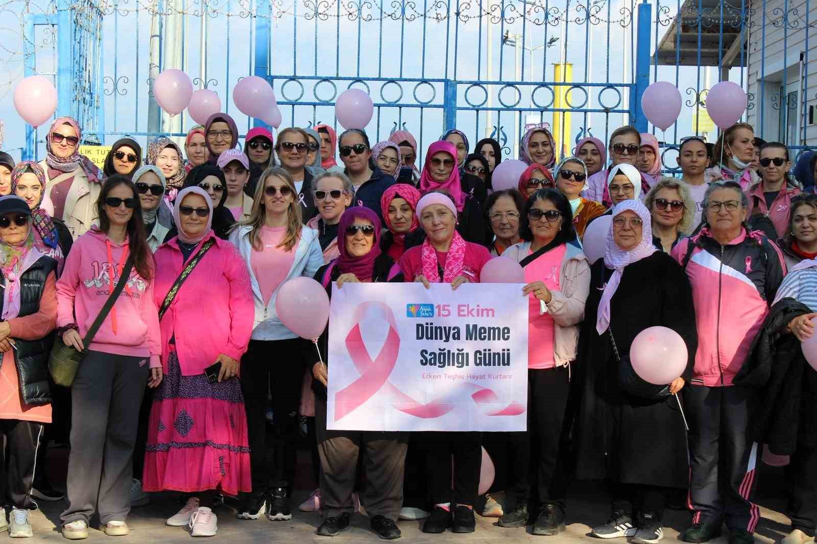 Meme kanserine &quot;pembe&quot; farkındalık