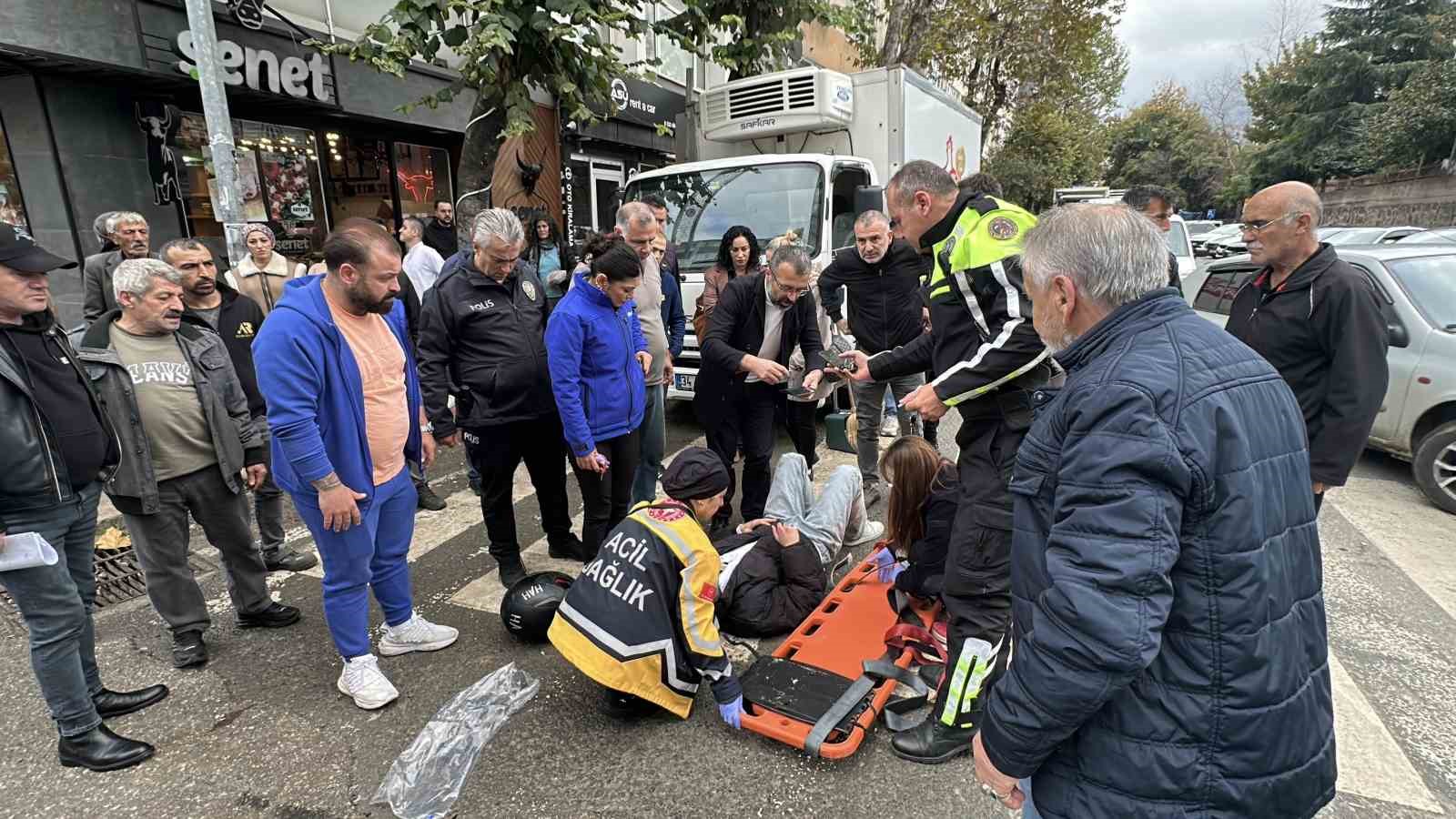 Lise öğrencisi kazada yaralandı