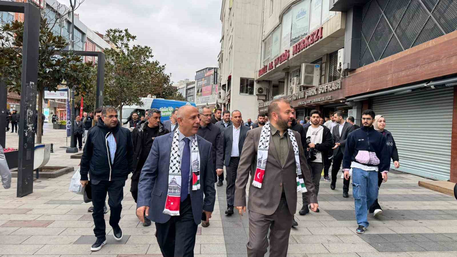 Arnavutköy’de Gazze için tek yürek
