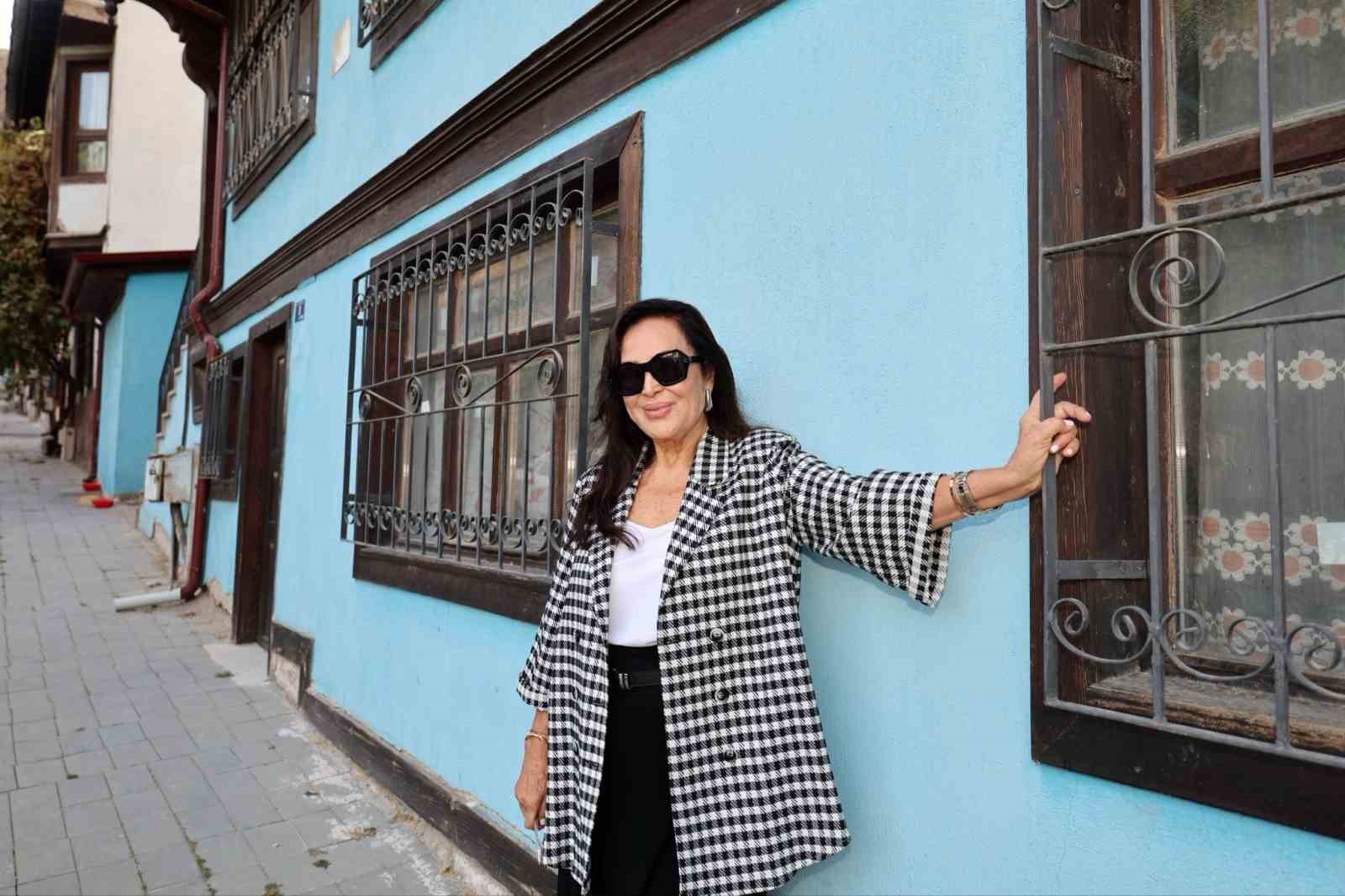 Türk sinemasının sultanı afyonkarahisar’ı gezdi