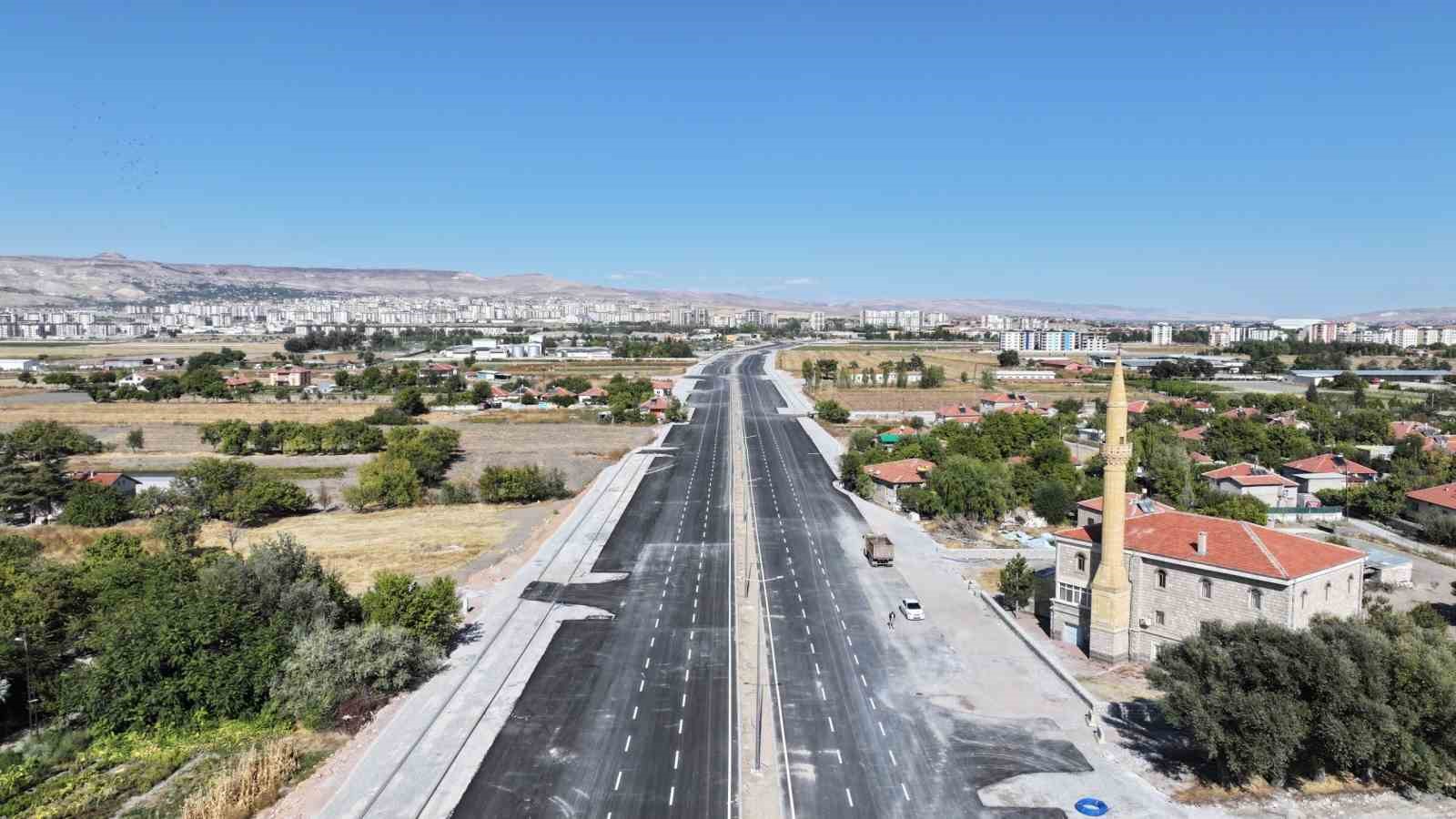 Başkan &Ccedil;olakbayrakdar: "Yeni bulvar, Kayseri&rsquo;nin geleceğine atılmış stratejik bir adımdır"
