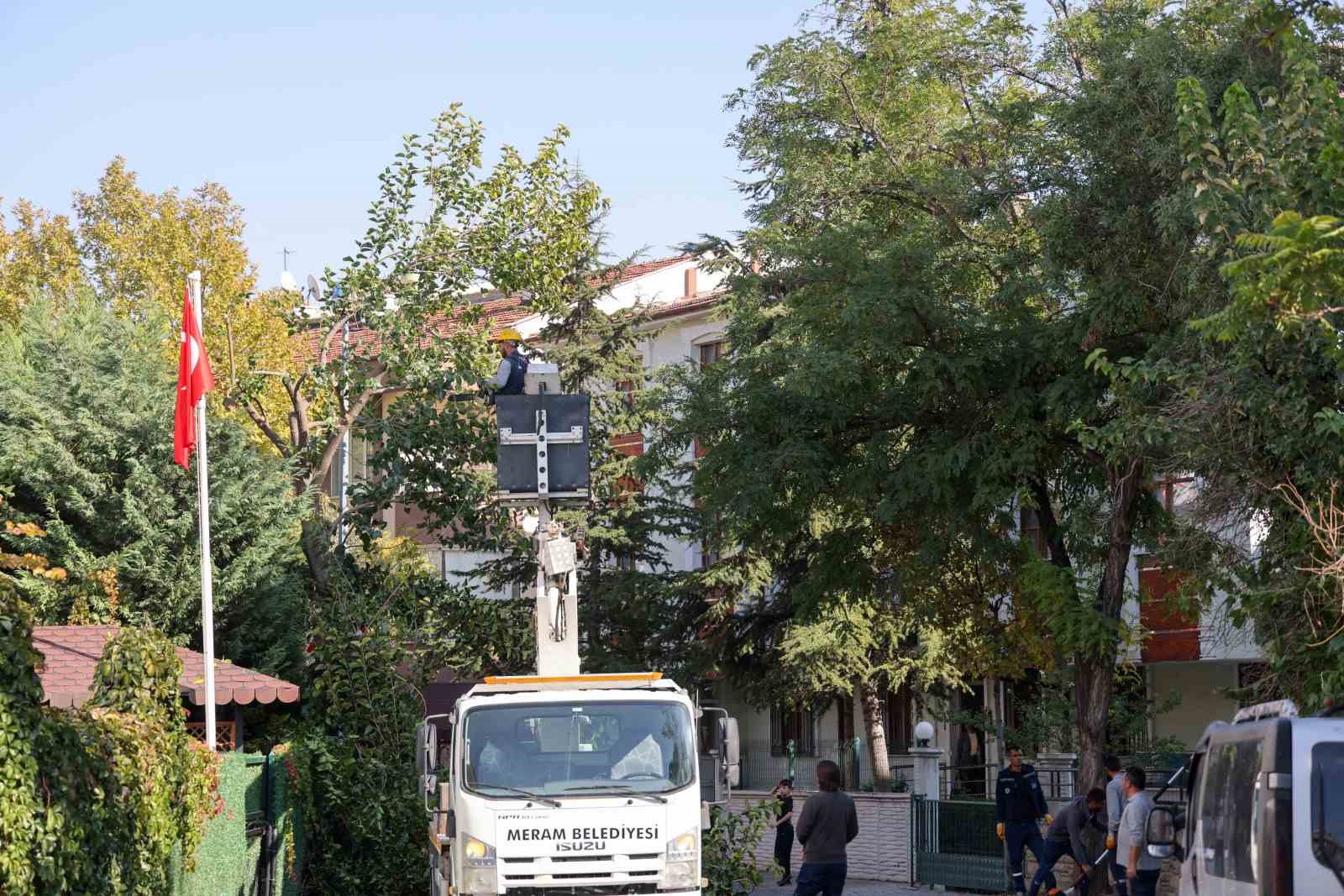 Meram&rsquo;ın park ve bah&ccedil;eleri kışa hazırlanıyor
