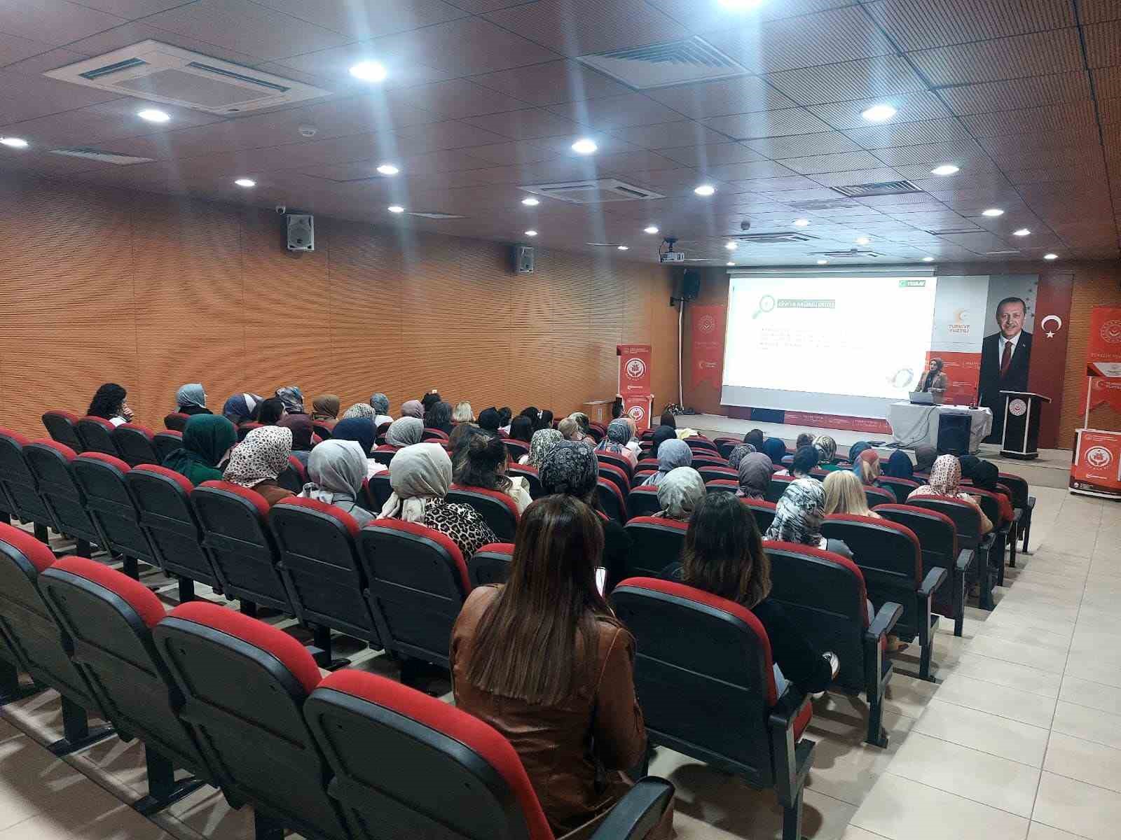 Elazığ’da kadınlara yönelik madde bağımlılığı eğitimi