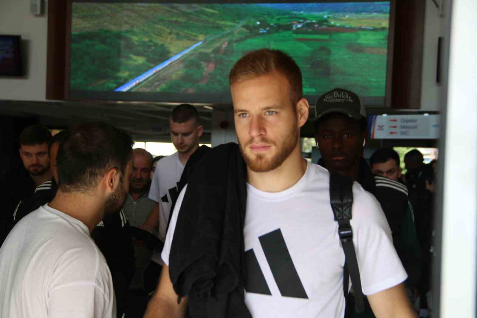 Kocaelispor, Konya’ya yüksek hızlı trenle gitti
