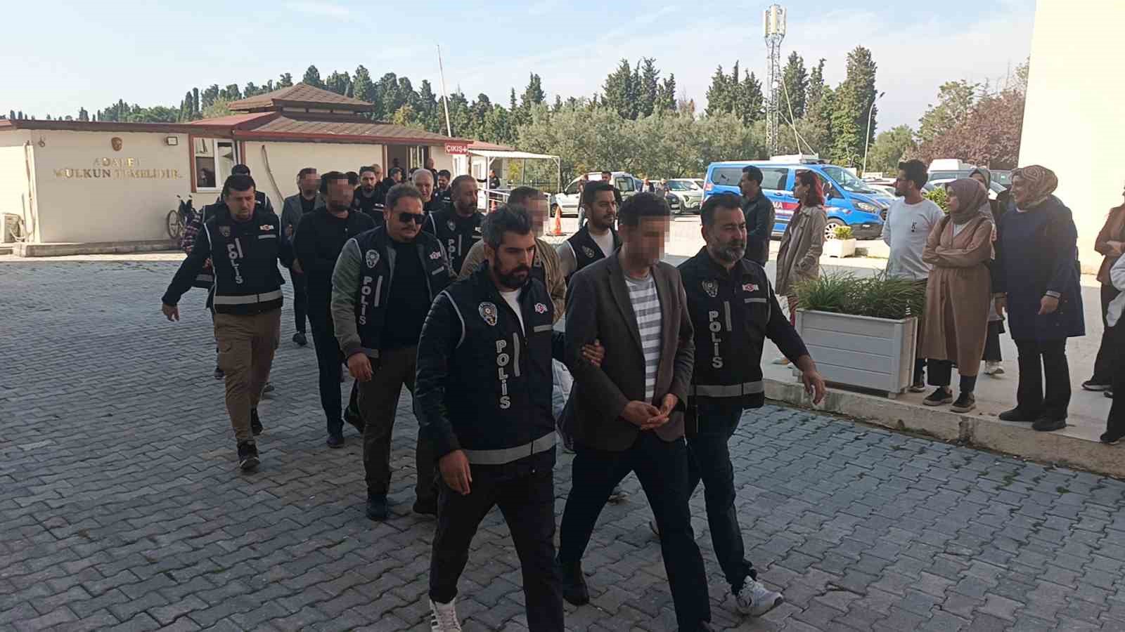 Yalova İl Göç İdaresi’ne yönelik operasyonda 9 zanlı adliyeye sevk edildi