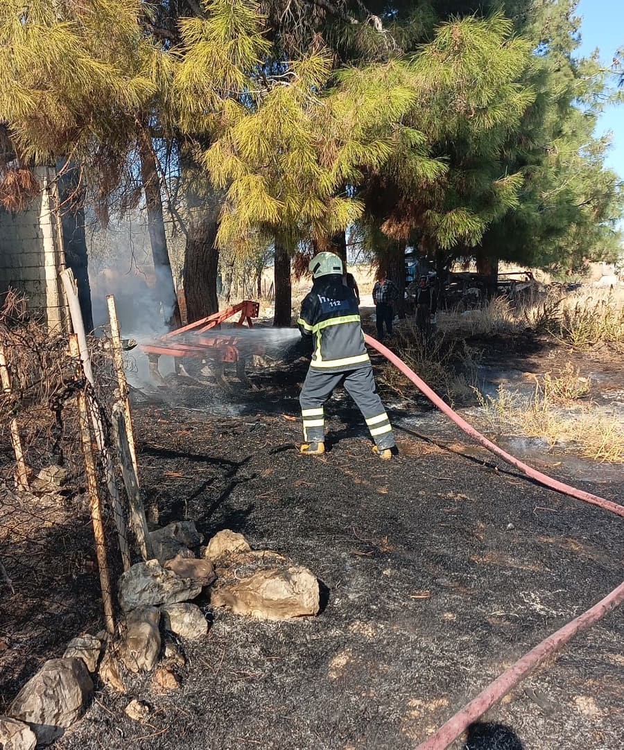 Bucak’ta odunlukta çıkan yangın korkuttu