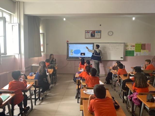 Tunceli’de öğrencilere kooperatifçilik eğitimi verildi