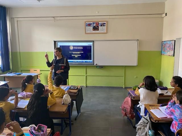 Tunceli’de öğrencilere kooperatifçilik eğitimi verildi