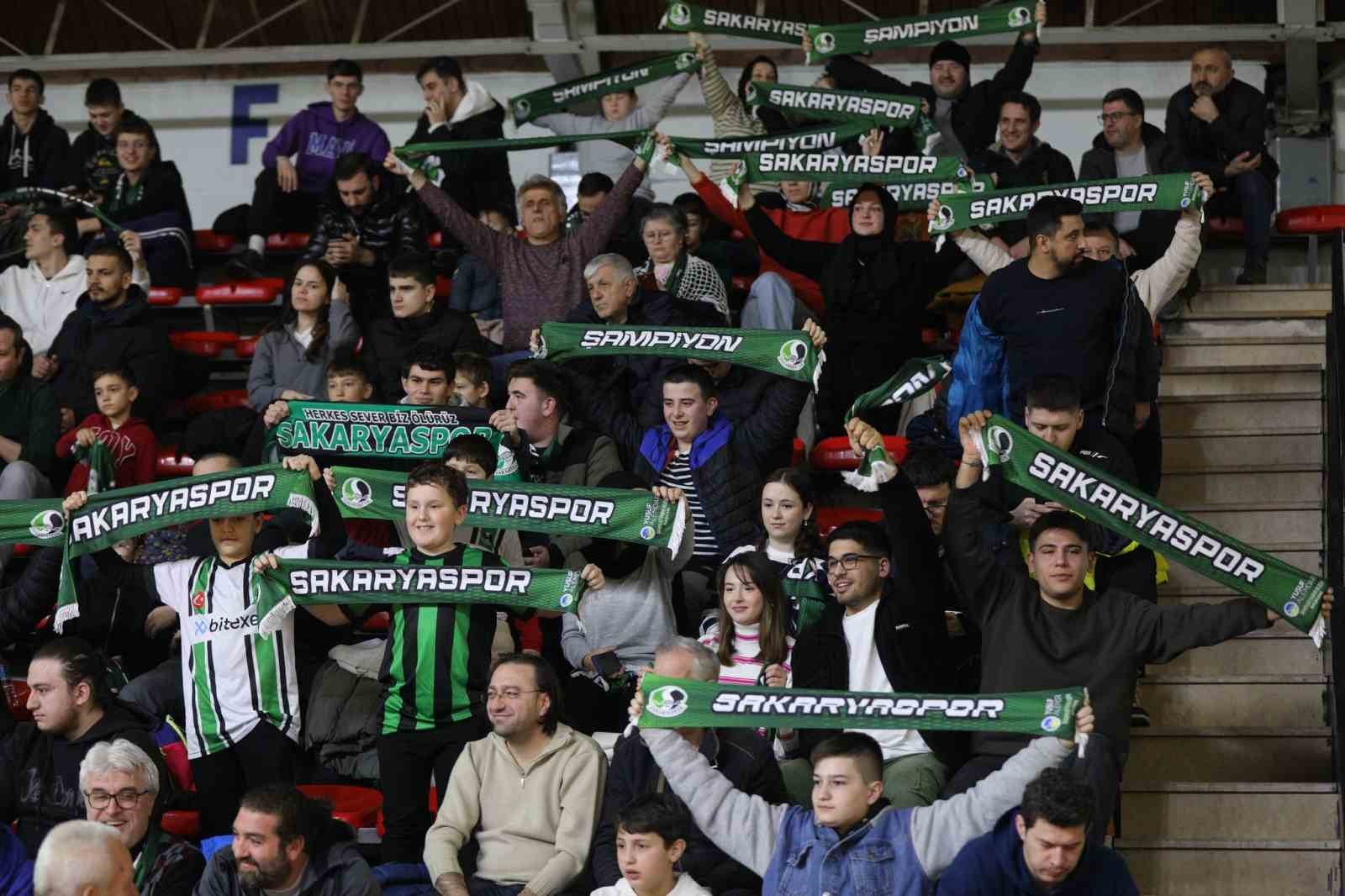 Sakarya Büyükşehir Basket perdeyi Güngören’le açıyor