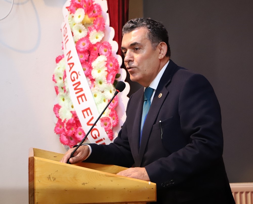 Başkan Demir, CHP Ardahan il kongresine katıldı