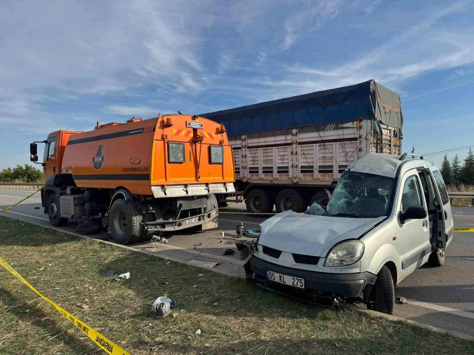 Amasya’da feci kaza: 4 ölü, 1 yaralı