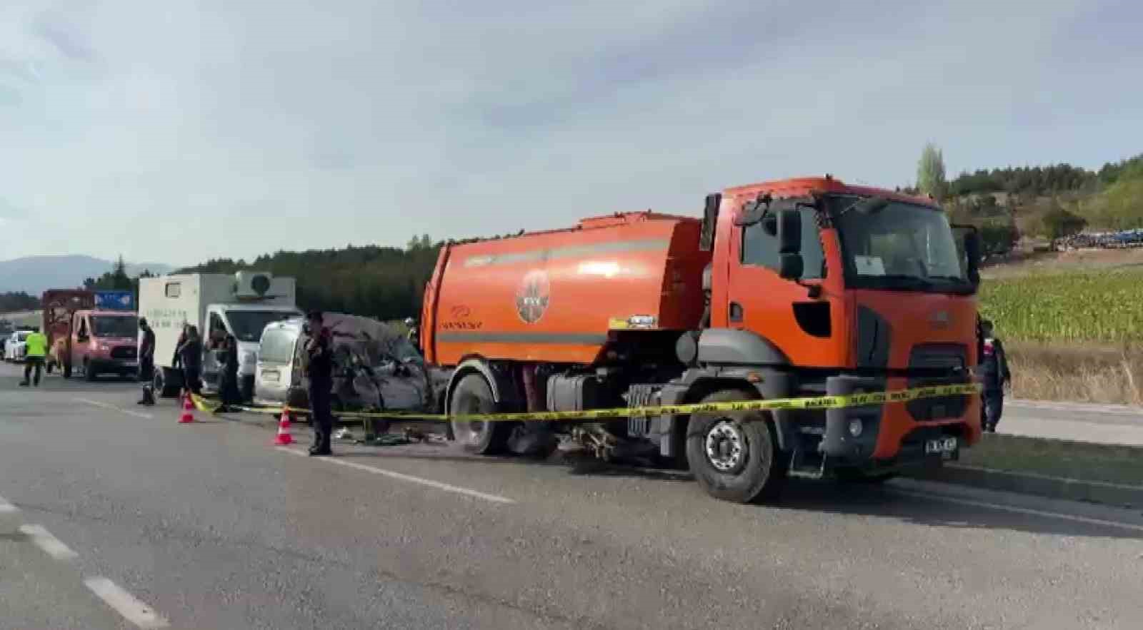 Amasya’da feci kaza: 4 ölü, 1 yaralı
