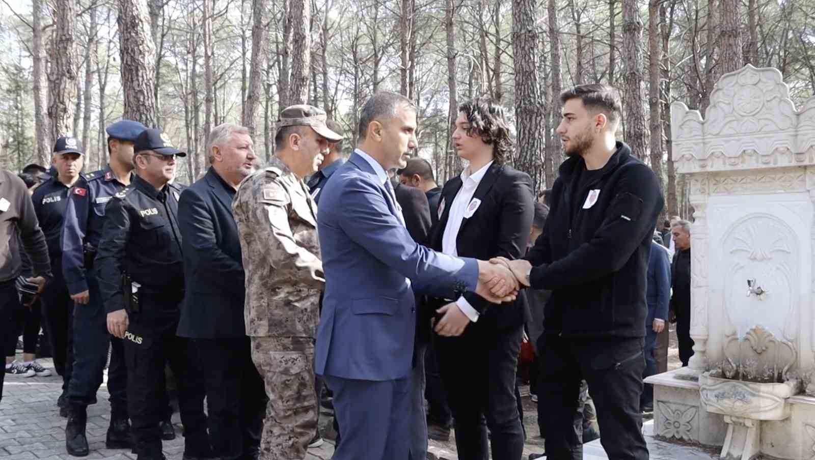 Hayatını kaybeden polis memuru son yolculuğuna uğurlandı
