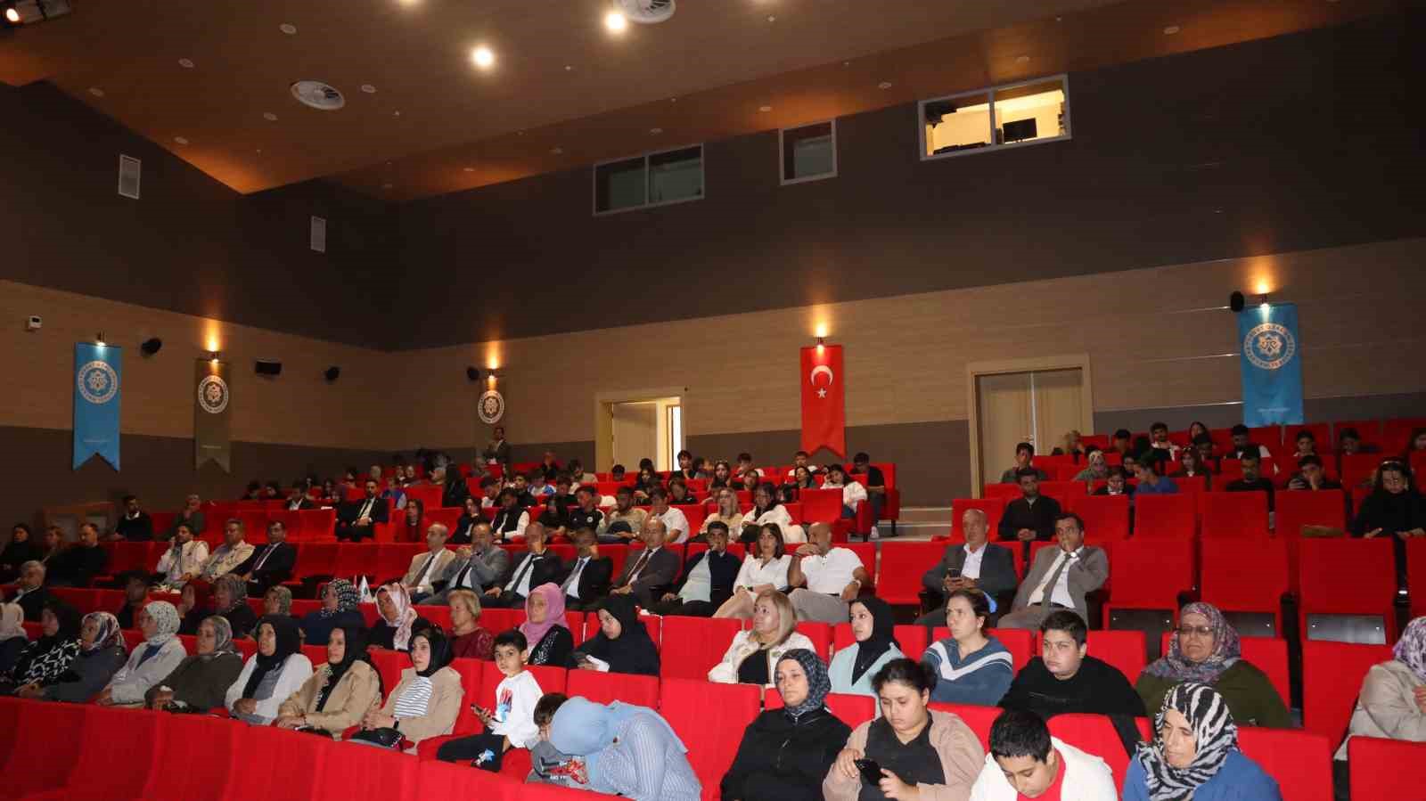 MT&Uuml;&rsquo;de &rsquo;Engellilik ve Hippoterapi&rsquo; paneli yapıldı
