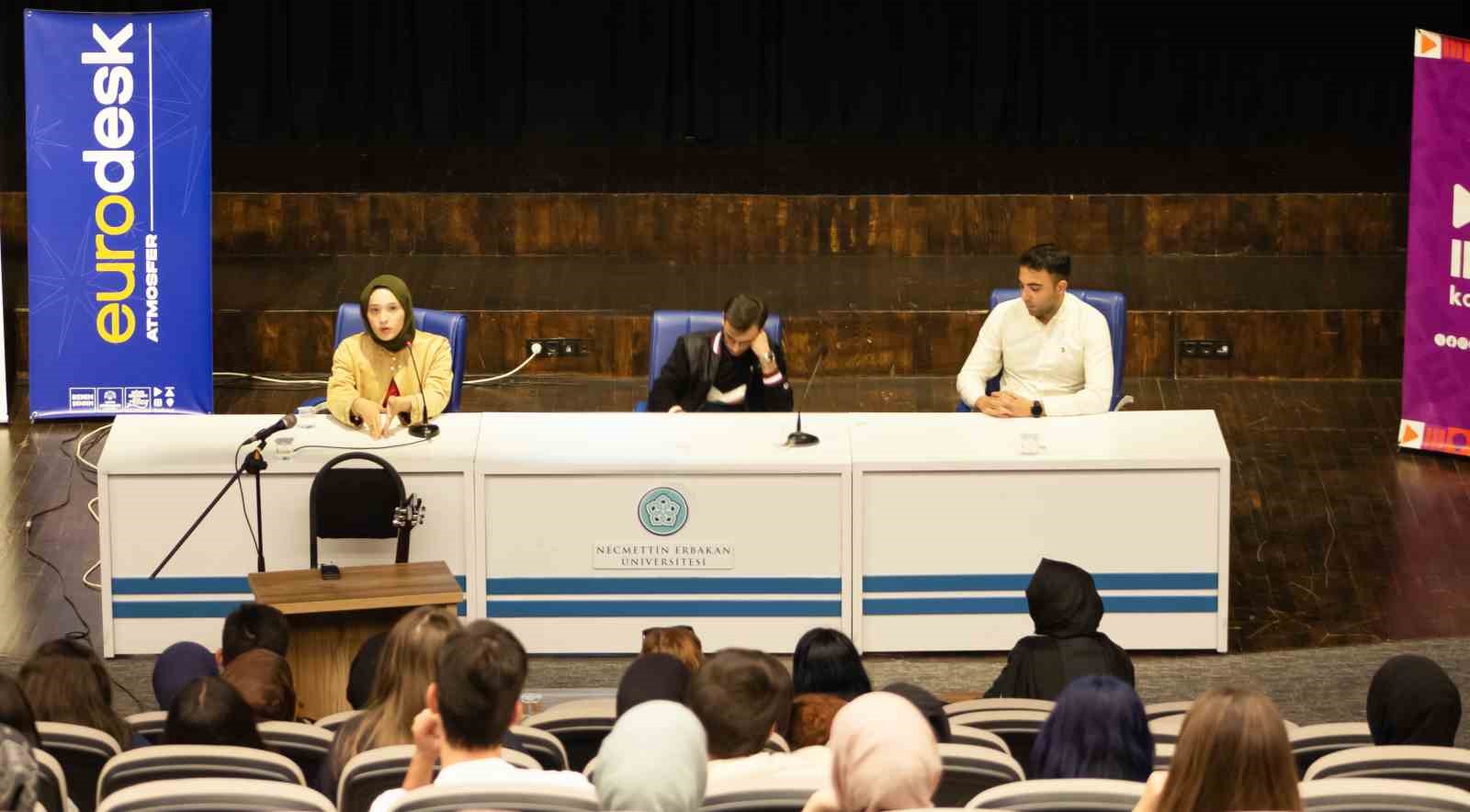 NE&Uuml;&rsquo;de ErasmusDays kapsamında Avrupa&rsquo;daki eğitim fırsatları tanıtıldı
