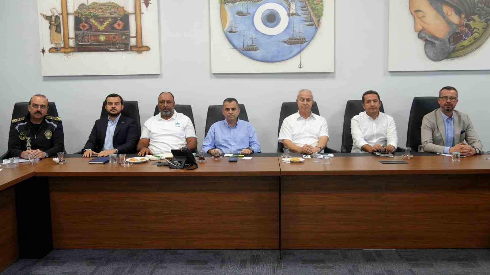 Alanya’nın kalbi Atatürk Caddesi yenileniyor