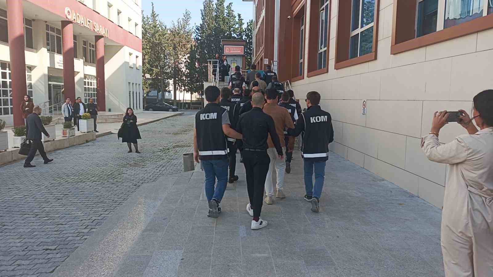 Yalova’da İl Göç İdaresi’ne yönelik operasyonda 1 tutuklama