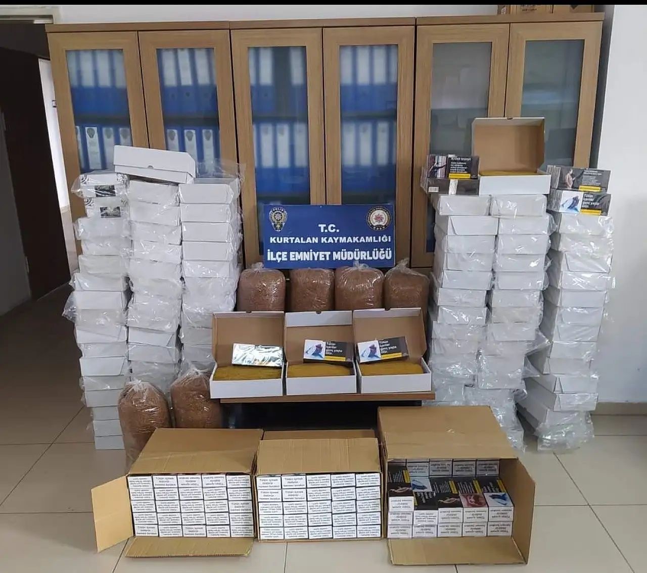 Siirt’te 140 kilo tütün ve 30 bin makaron ele geçirildi