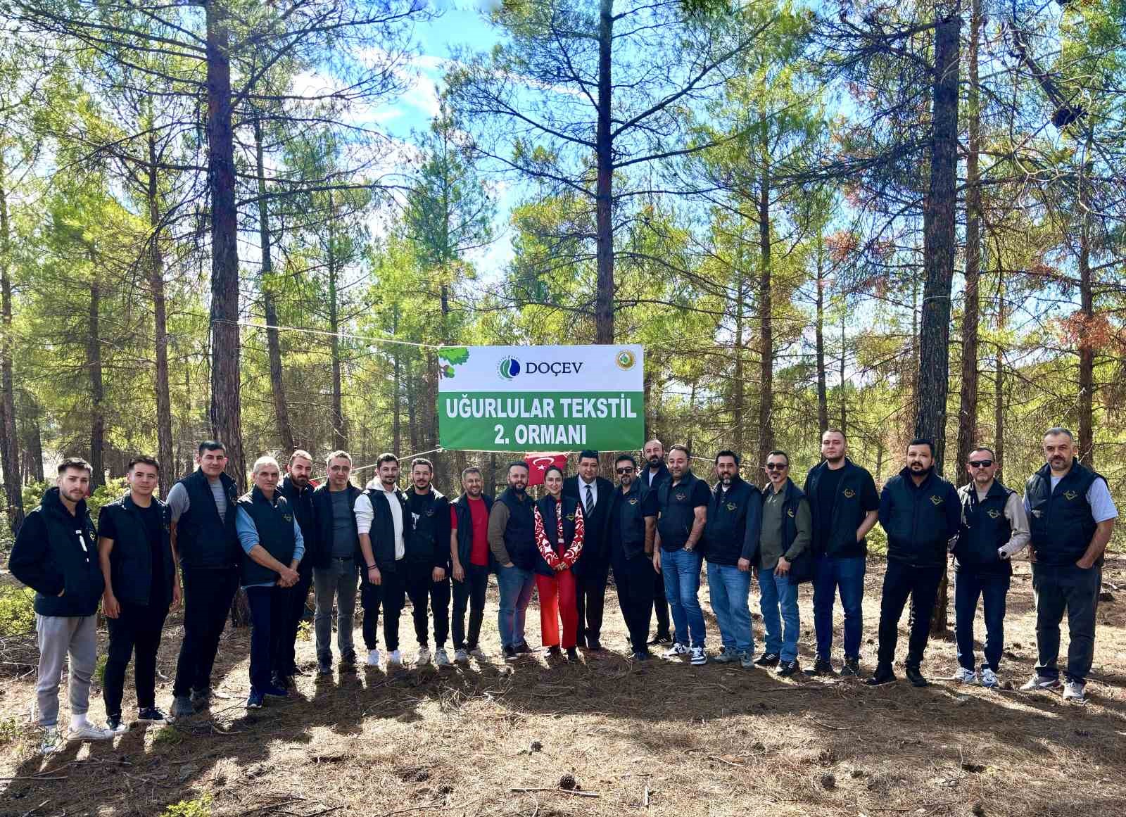 Uğurlular Tekstil 2000 fidanlık 2. Uğurlular Ormanı ile geleceğe nefes verdi
