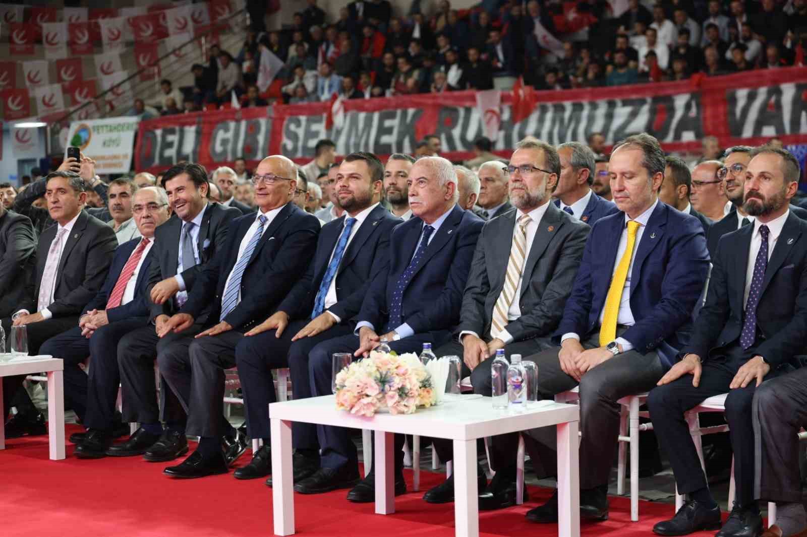 Fatih Erbakan: "Türkiye’nin öncülüğünde adil bir dünyayı kuracağız"