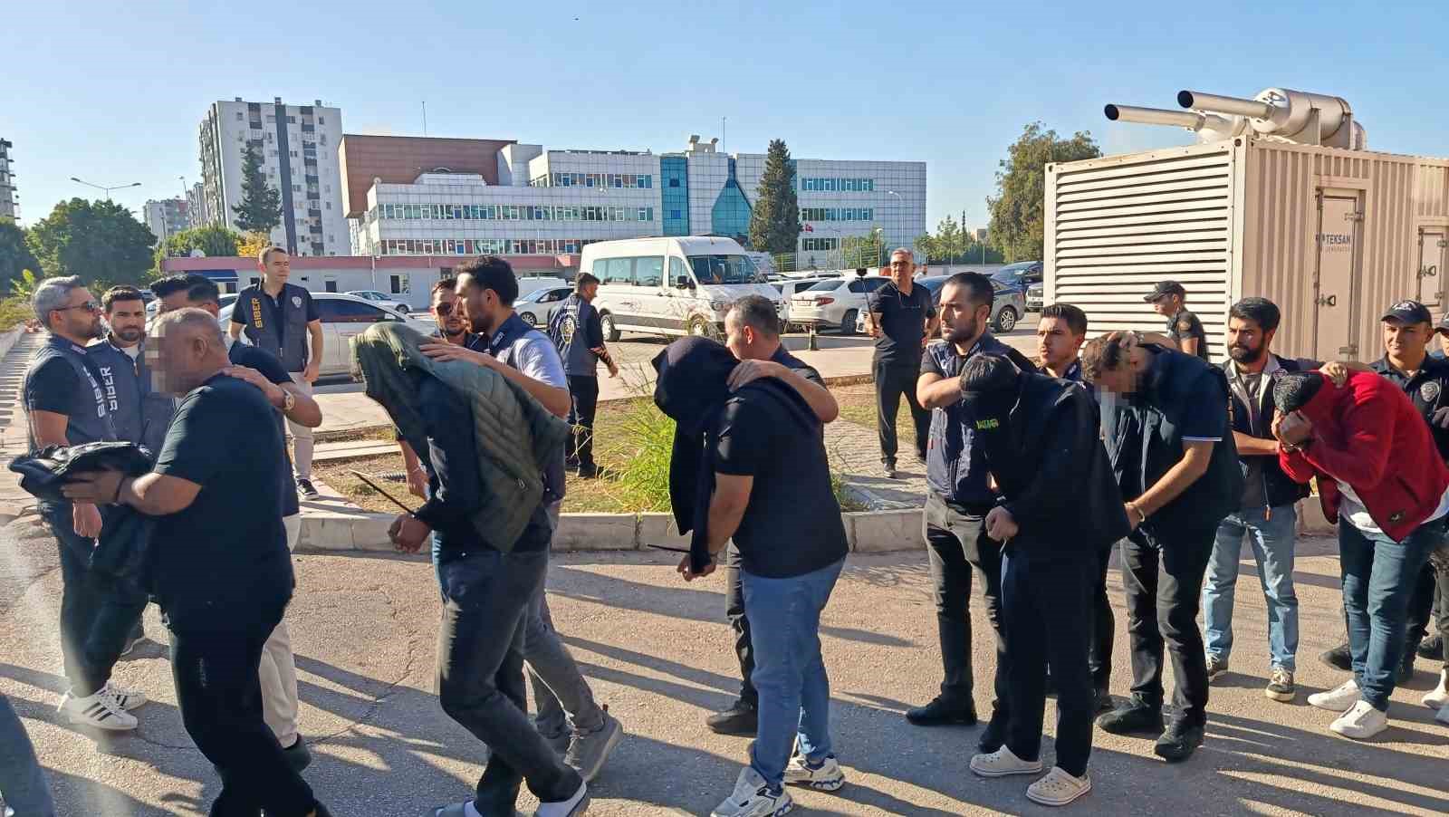 150 milyonluk yasadışı bahsi y&ouml;neten şebeke &ccedil;&ouml;kertildi: 18 tutuklama
