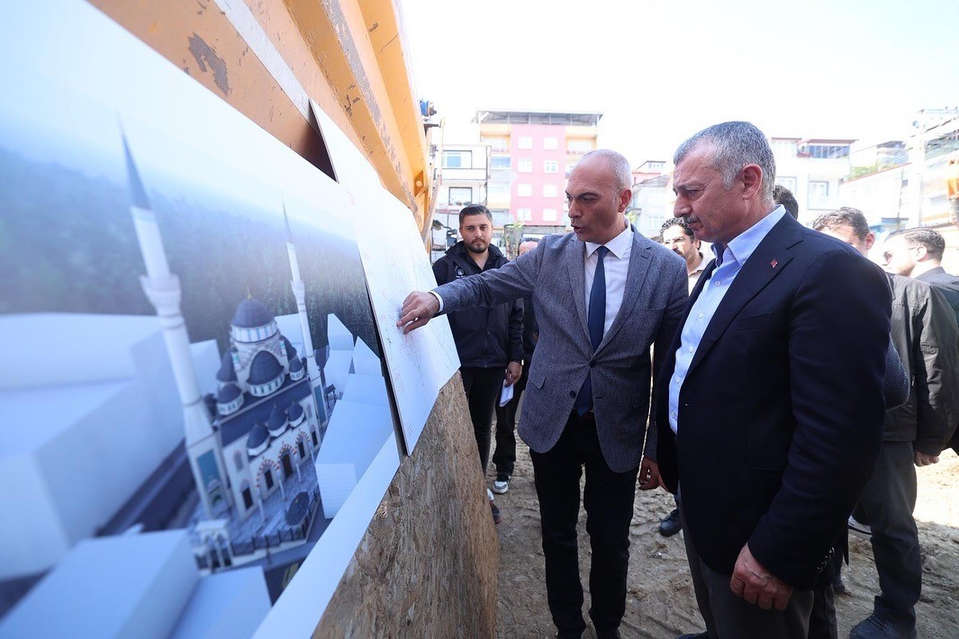 Kuruçeşme Merkez Camii bin 91 kişilik olacak