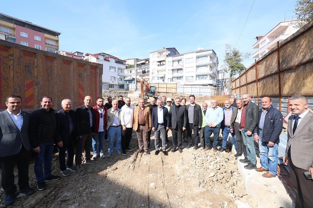 Kuruçeşme Merkez Camii bin 91 kişilik olacak
