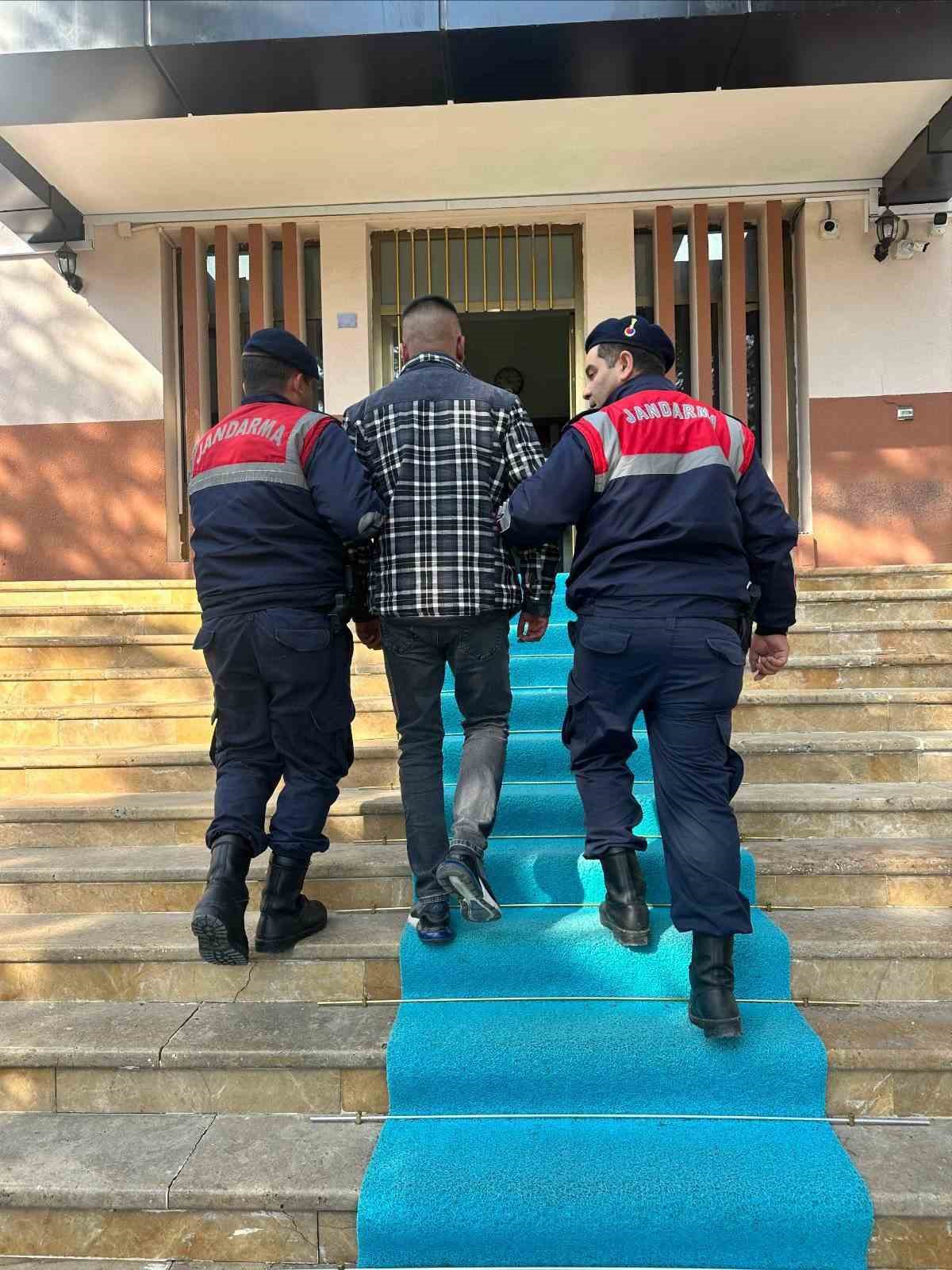 Bilecik’te hapis cezasıyla aranan şahıs yakalandı