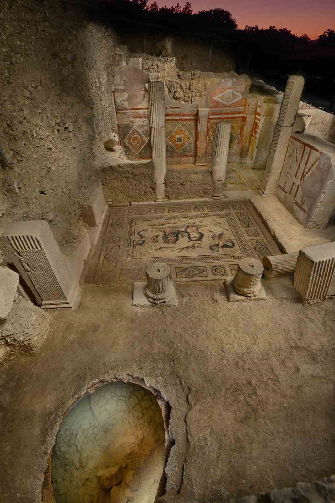 İş Bankası&rsquo;ndan Muzalar Evi&rsquo;ne koruma desteği
