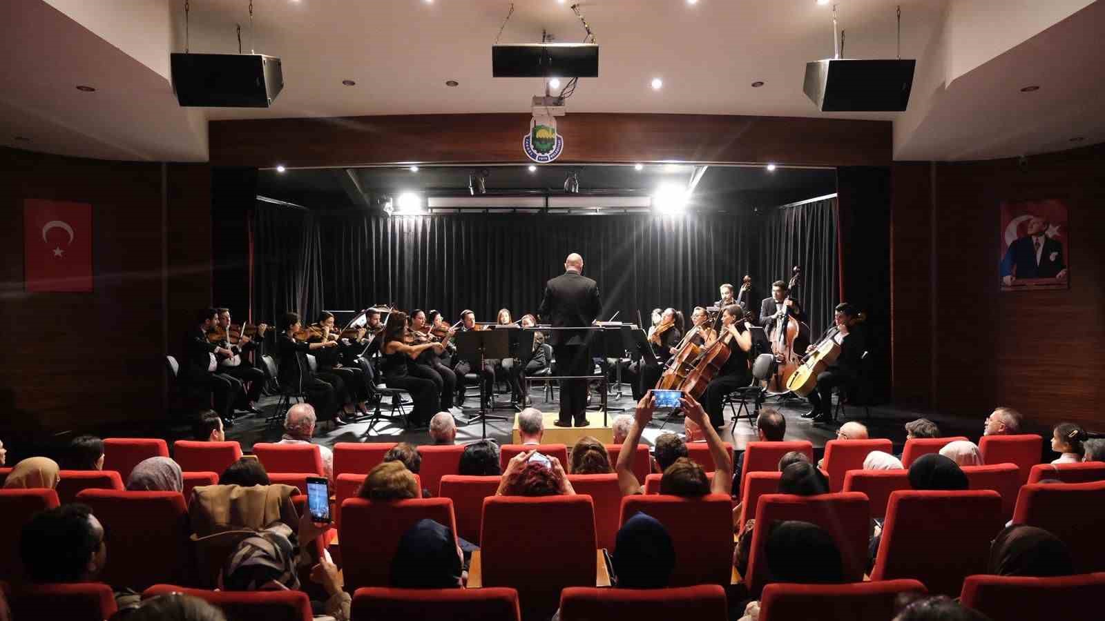 Bursa Bölge Devlet Senfoni Orkestrasından İnegöl’de konser
