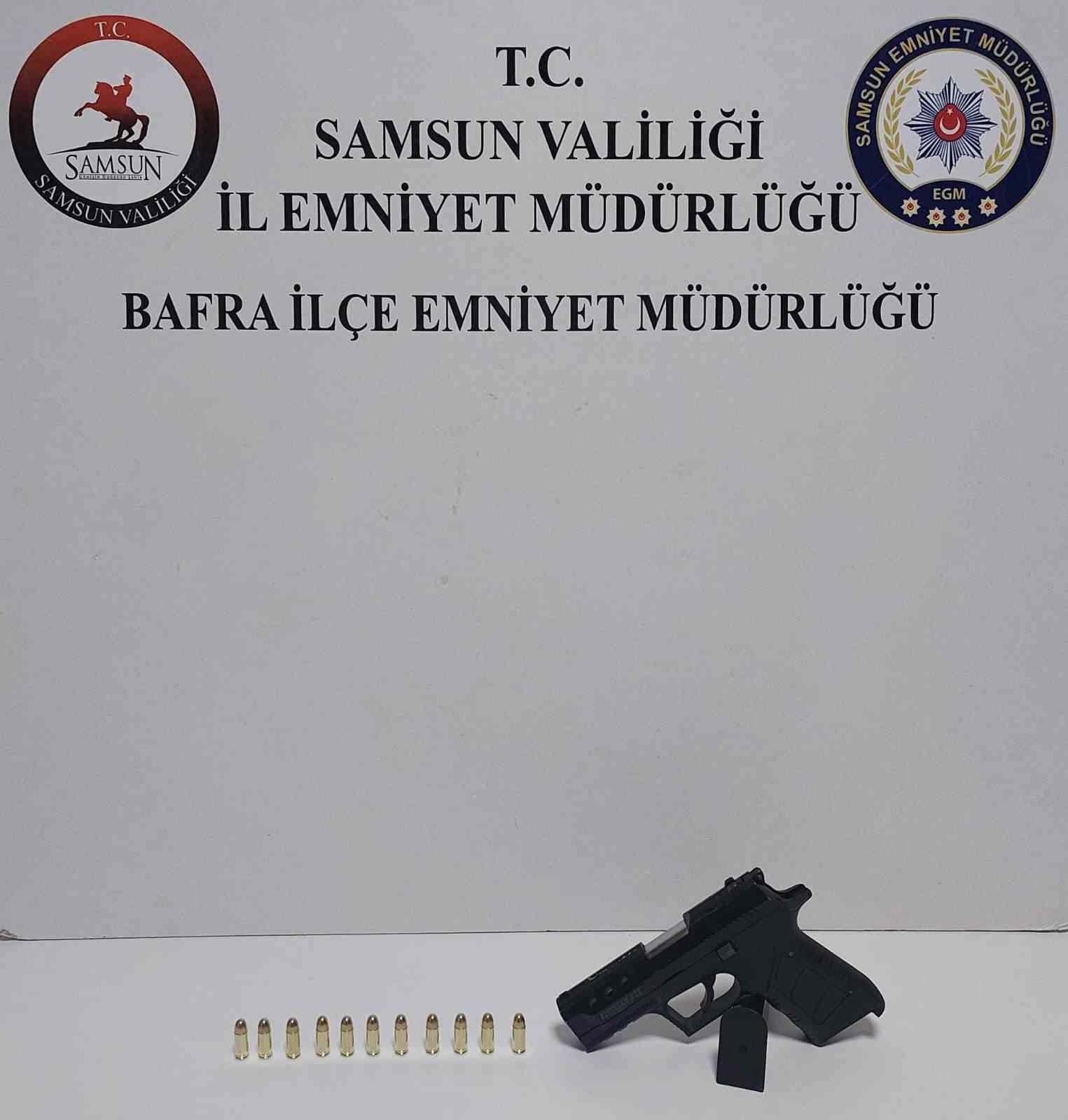 Bafra’da düğünde havaya ateş açan şahsa gözaltı