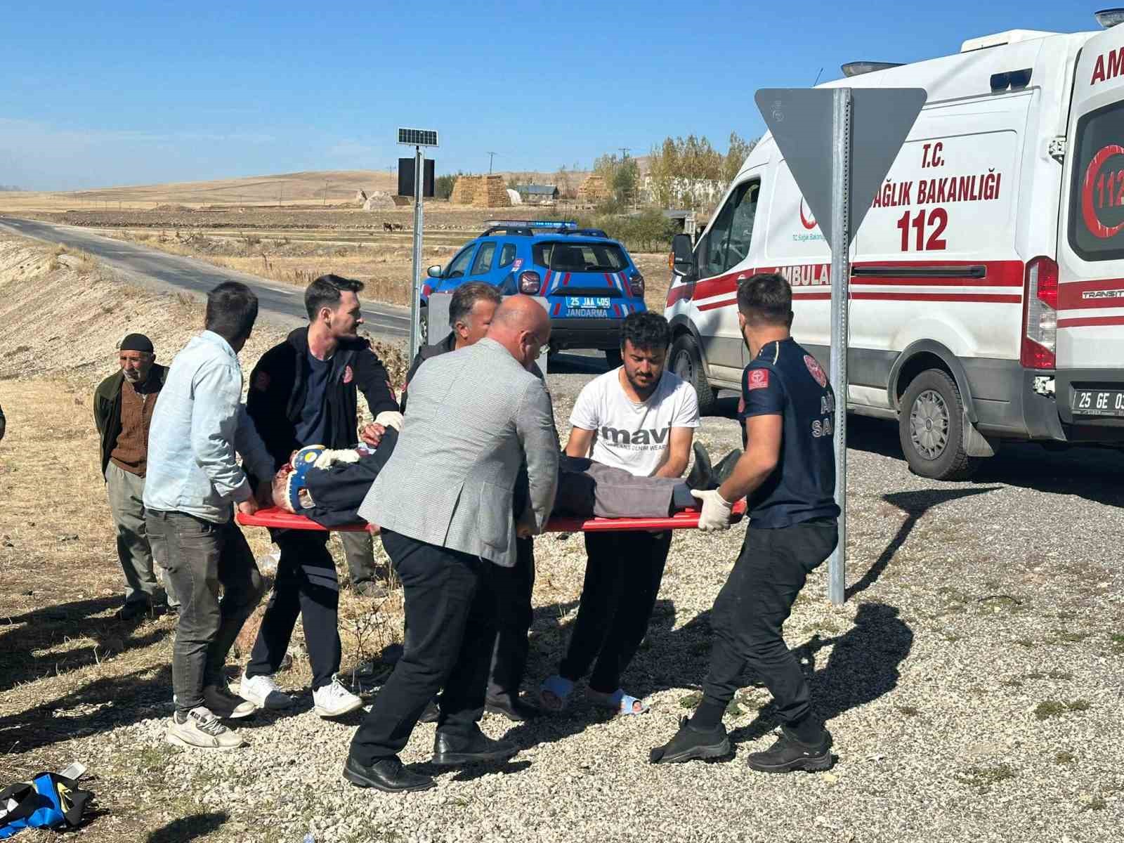 Karayazı’da trafik kazası: 1 yaralı