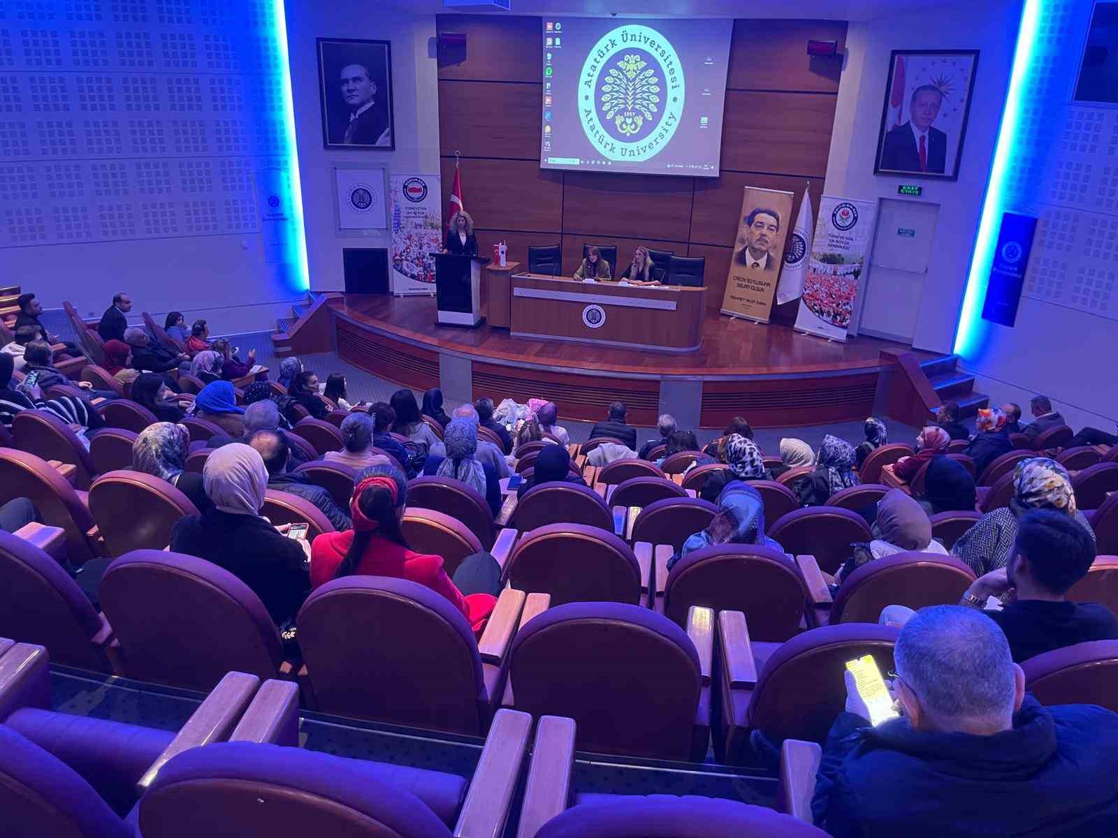 Bilirkişilik B&ouml;lge Kurulu Başkanı H&acirc;kim Pınar Demir Yılmazel: "Mobbing bir insanlık su&ccedil;udur"
