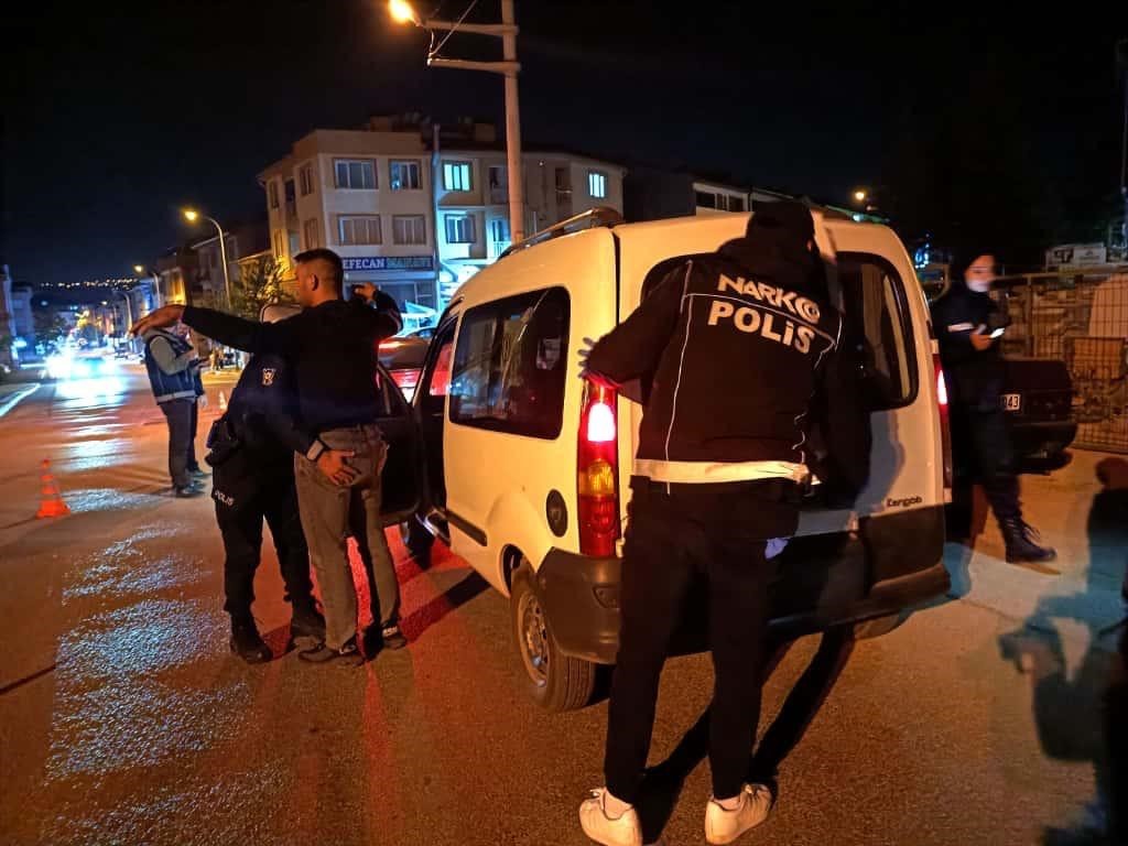 Eskişehir’de geniş çaplı asayiş ve trafik uygulaması