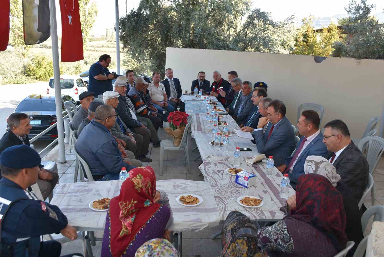 Kaymakam Güldoğan halkın taleplerini yerinde dinledi