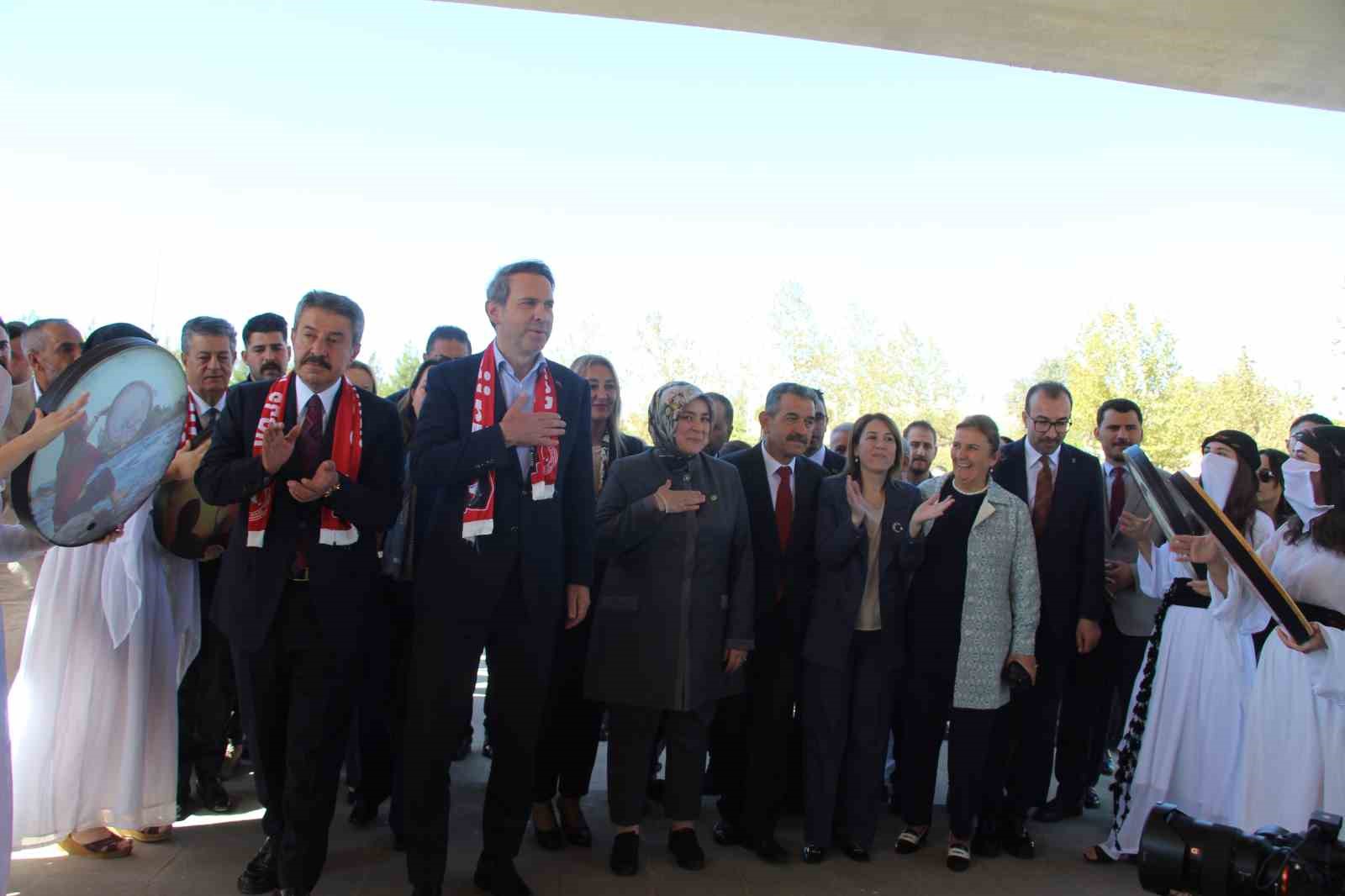 Bakan Bayraktar: "Terörsüz Türkiye, kadınla mümkün"