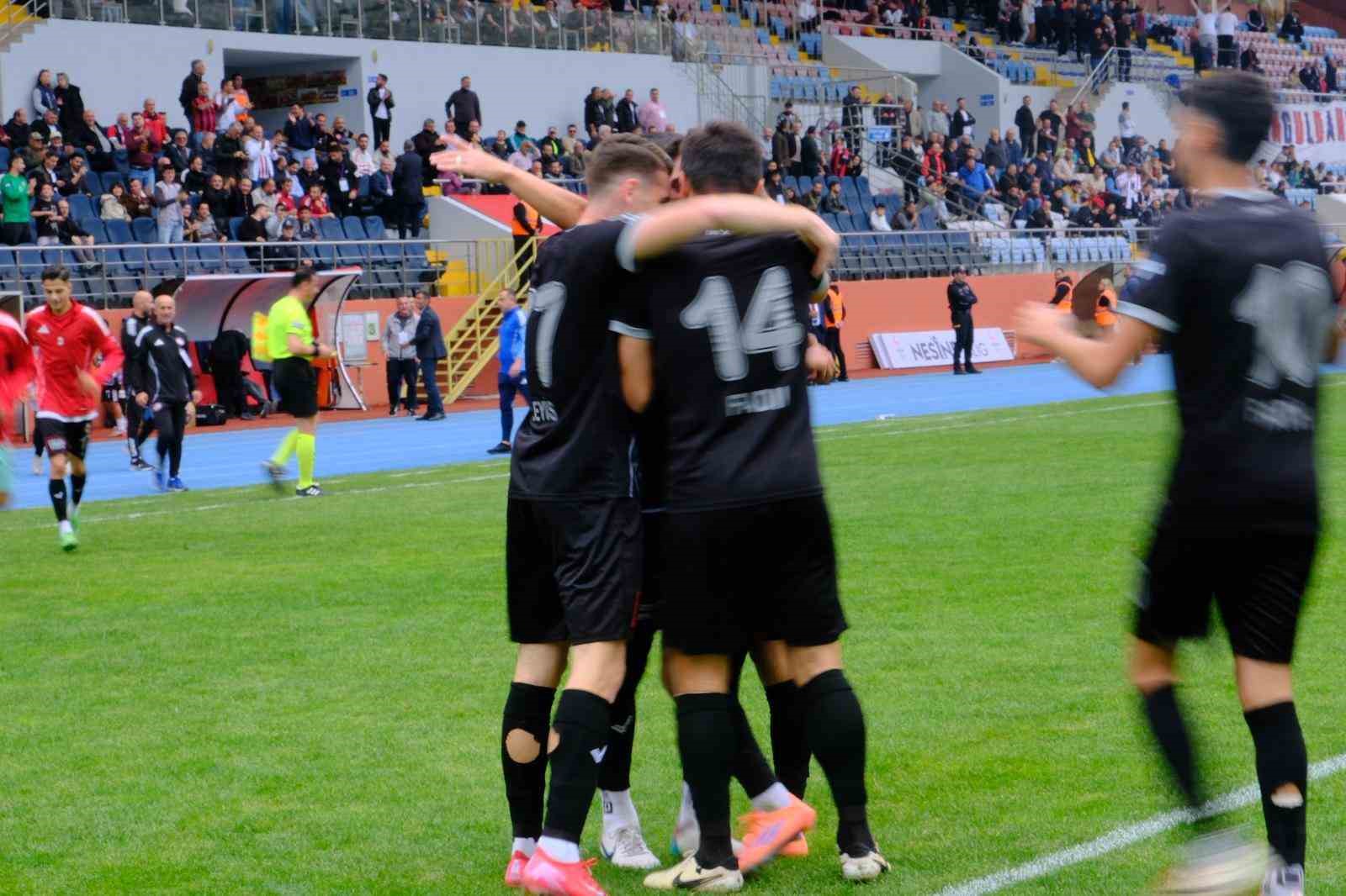 TFF 3. Lig: Zonguldakspor: 5 - 1926 Bulancakspor: 0