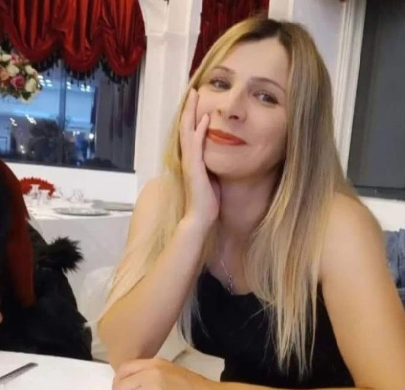 Kocaeli’de dehşet: Eşini boğazından bıçaklayarak ağır yaraladı