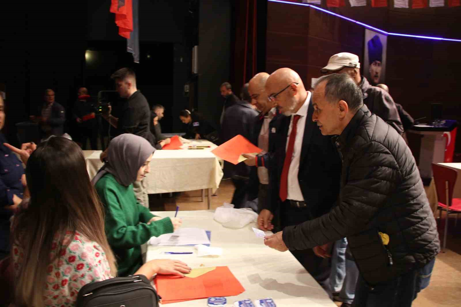 CHP Uşak 39. Olağan İl Kongresi tamamlandı