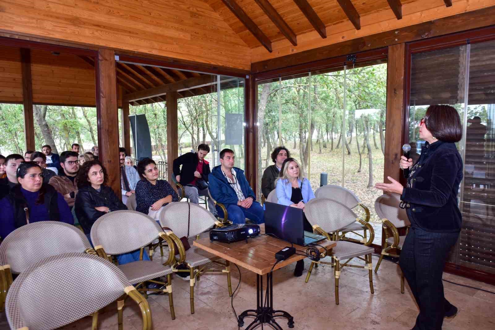 Arkeoloji meraklıları Bursa’da buluştu