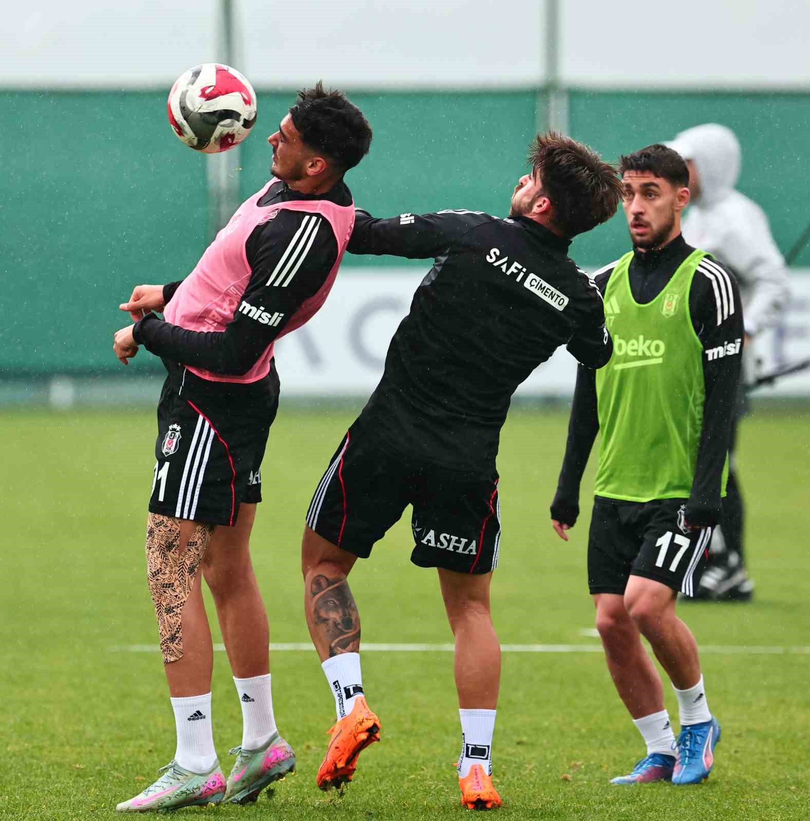 Beşiktaş’ta Konyaspor maçı hazırlıkları başladı
