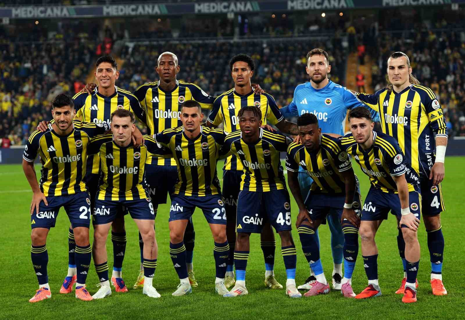 Domenico Tedesco’dan 4 değişiklik
