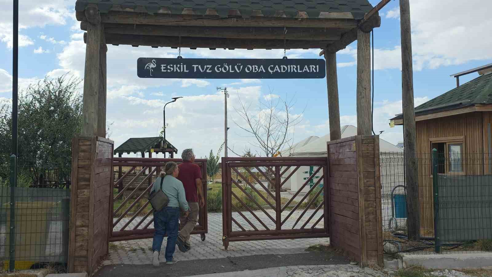 Tuz G&ouml;l&uuml;&rsquo;ndeki tuz odaları sağlık turizmine katkı sunuyor
